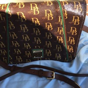 Dooney and Bourke 1975  Stevie bag